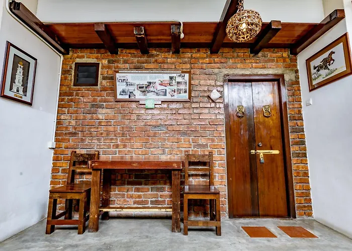 Palm Mansion Boutique Suites George Town